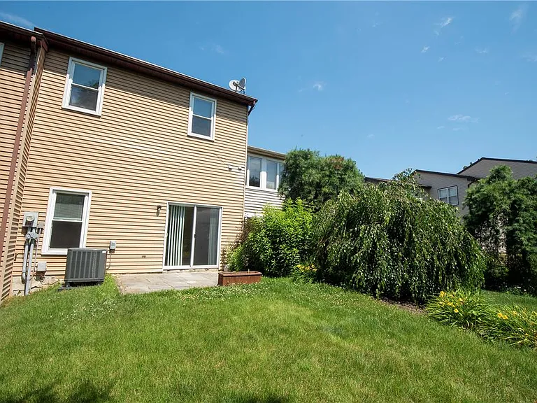 8324 Willow Run — Photo 29