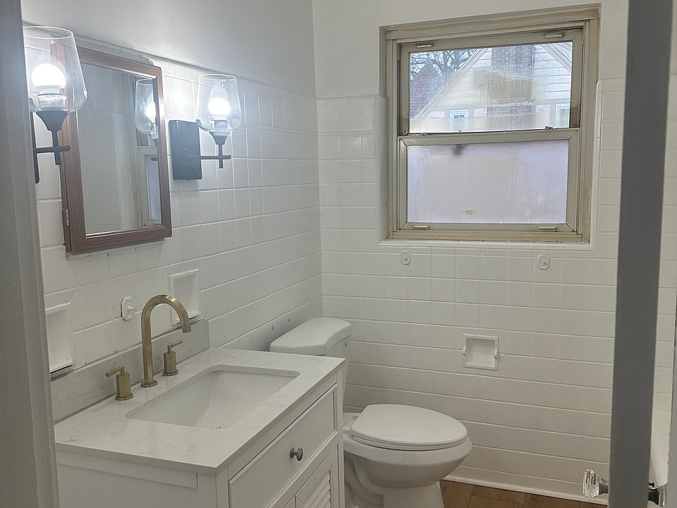 1st image of 4401 Saint Lawrence Ave
