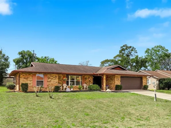 2034 Claremont Dr, Deltona, FL 32725