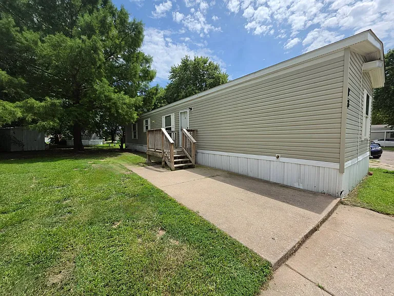 2320 E Macarthur Rd #P03 — Photo 13