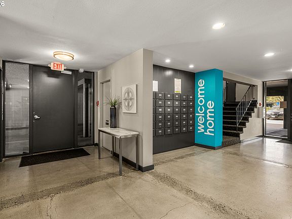 3rd image of 200 Burnham Rd Unit 402