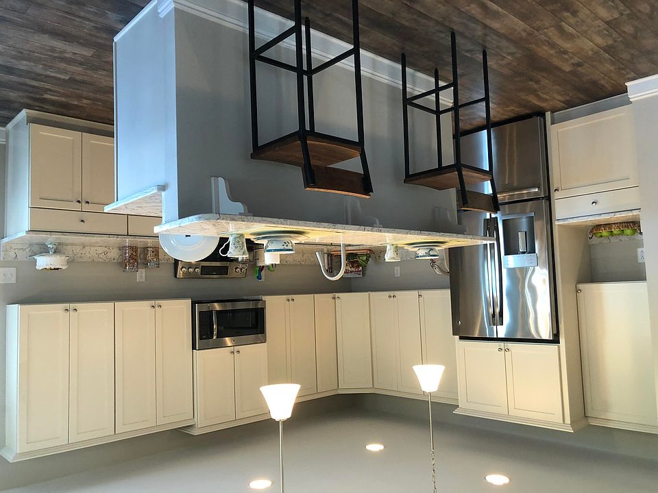 1st image of 3200 Heritage Oaks Cir