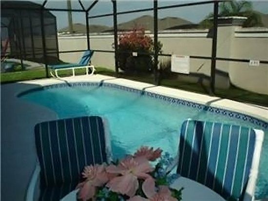 SD3P2981KL-lanai-set-and-pool