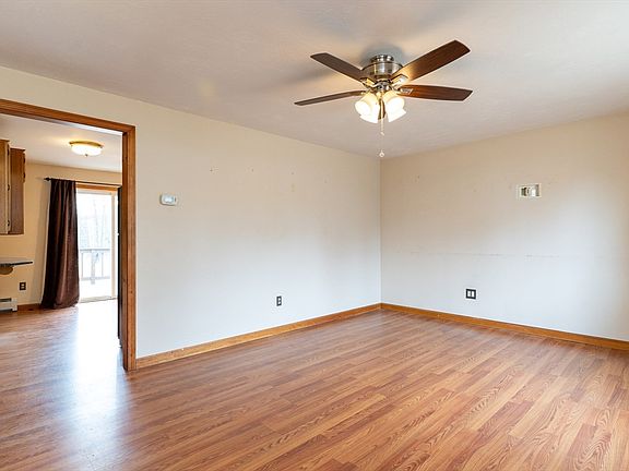 5th image of 12 West St