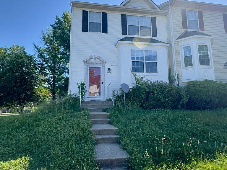 9520 Oak Trace Way — Photo 1