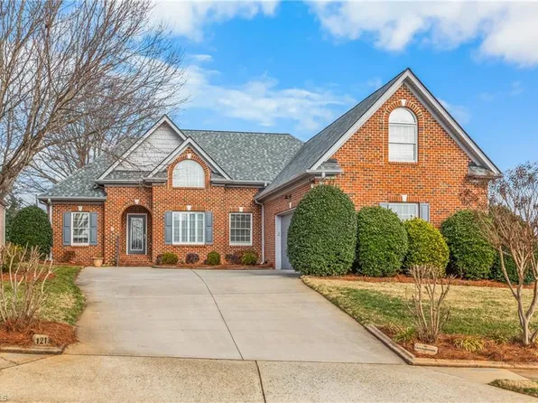 1213 Colston Ct, Kernersville, NC 27284