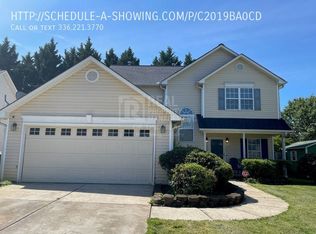 2524 Wheatfield Dr, Greensboro, NC 27405
