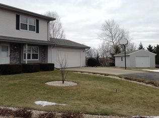 100 Rayome Dr, Iron Ridge, WI 53035