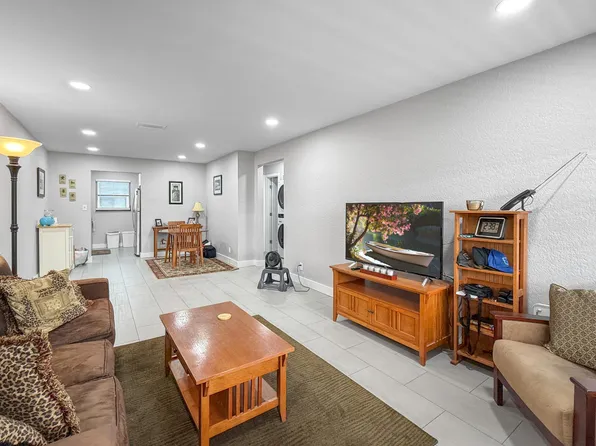 2607 NE 8th Avenue #58, Wilton Manors, FL 33334
