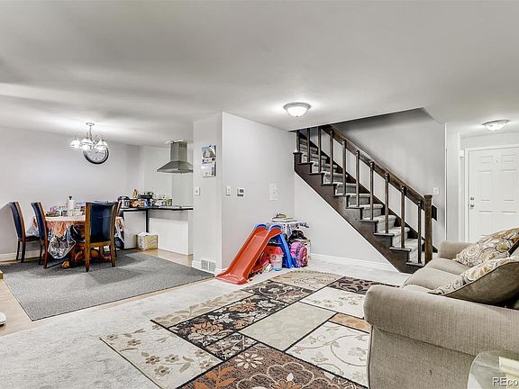 4th image of 2915 S Lansing Way