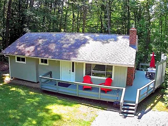 2nd image of 11801 Lakeland Dr