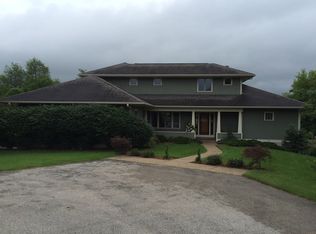 4665 Penny Ln NE, Iowa City, IA 52240
