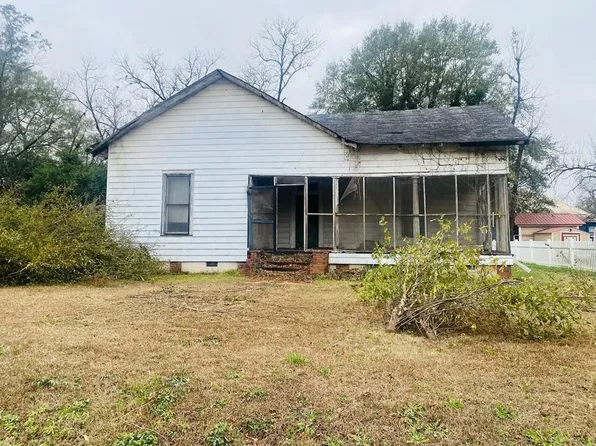 667 Alston St, Richland, GA 31825