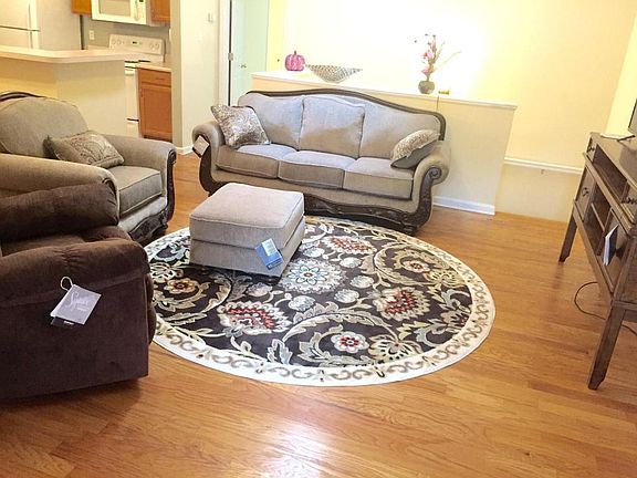 5th image of 8619 Constance Way