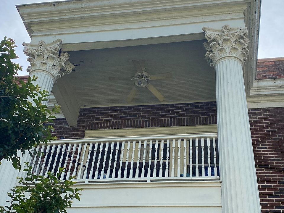 1st image of 3809 12th Ct S APT E4