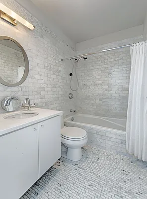 Rented by Isen & Company : Real Estate Advisors | media 10