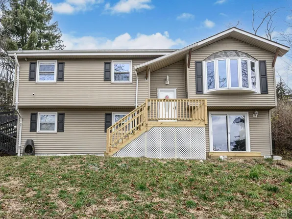 453 County Route 517, Vernon, NJ 07462
