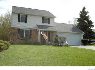 705 Robin Rd, Buffalo, NY 14228