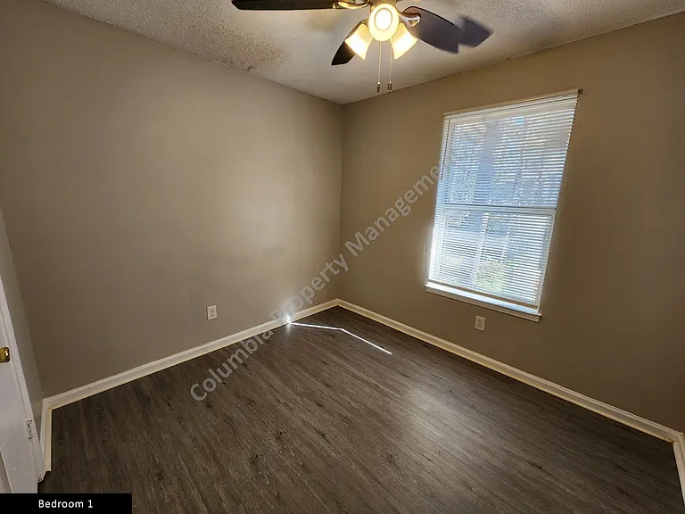 200 Wynn Way #A — Photo 2