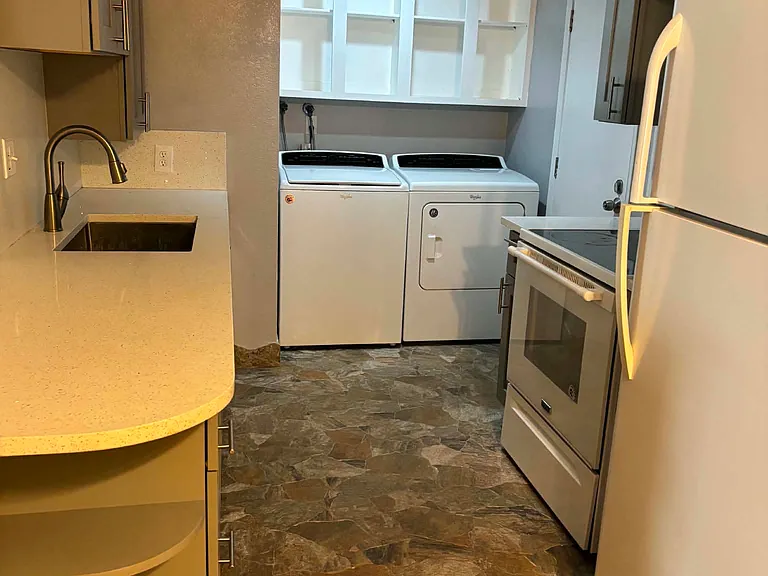 54 Nome Way #B — Photo 17