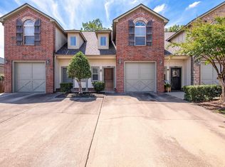 205 Tivoli Ln, Maumelle, AR 72113