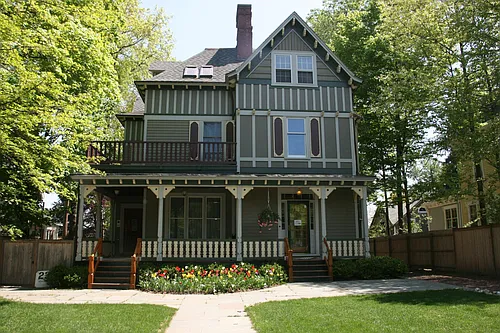 23 Franklin Pl #3 Photo 1