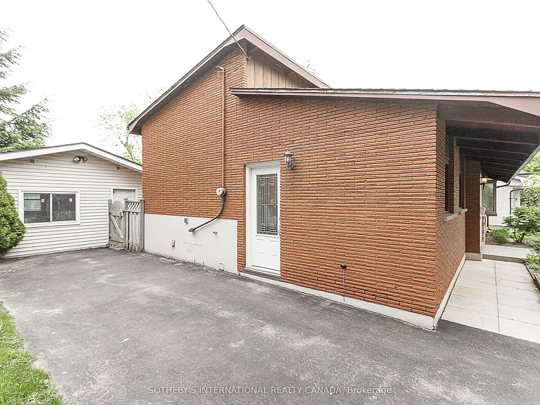 339 Bevan Dr — Photo 5