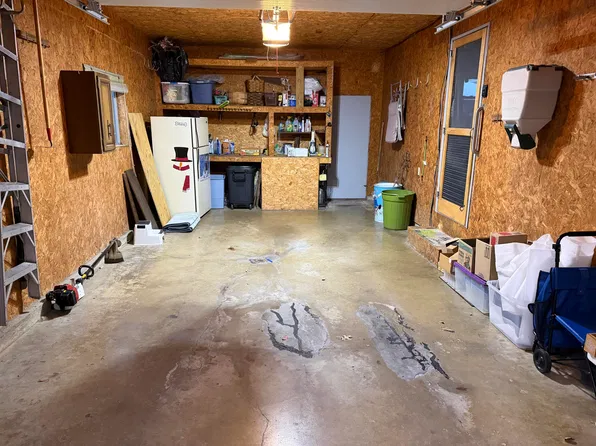 808 E Vine St, Coldwater, OH 45828