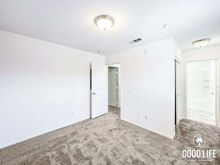 1823 Peach Ct #3 — Photo 13