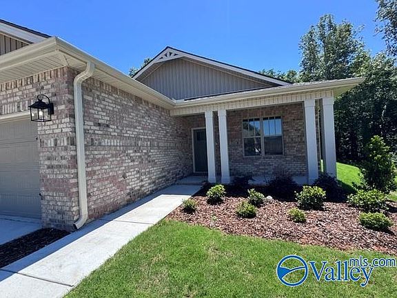 2nd image of 6562 Oak Meadow Dr
