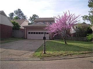 1st image of 8795 Fairway Gardens Dr