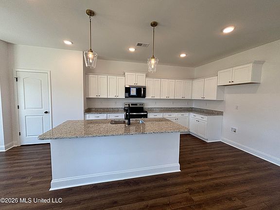 3rd image of 6069 E River Birch Rd