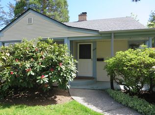 3040 Lorne St SE, Olympia, WA 98501