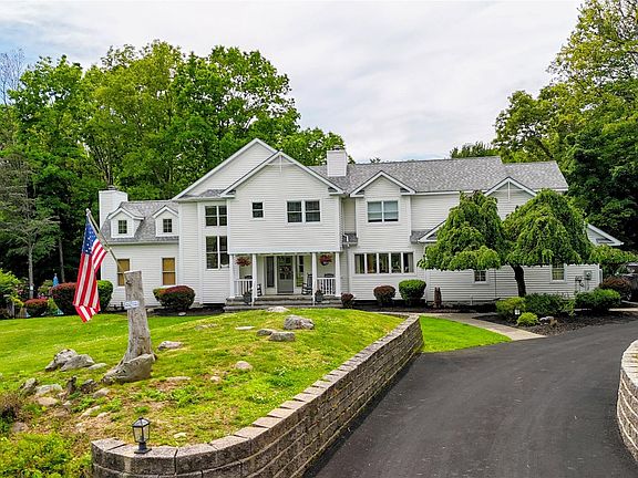 2nd image of 102 Beverly Road