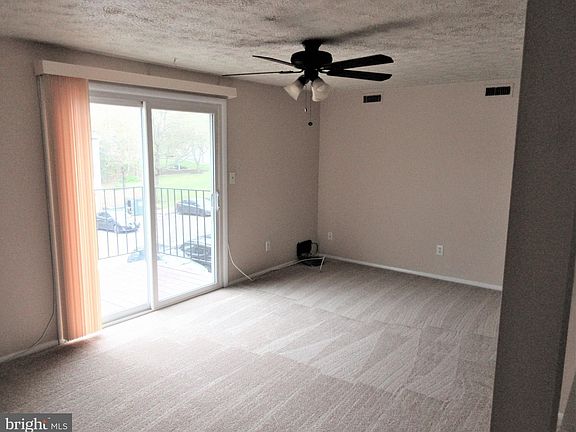 3rd image of 3502 Davenport Ct APT L