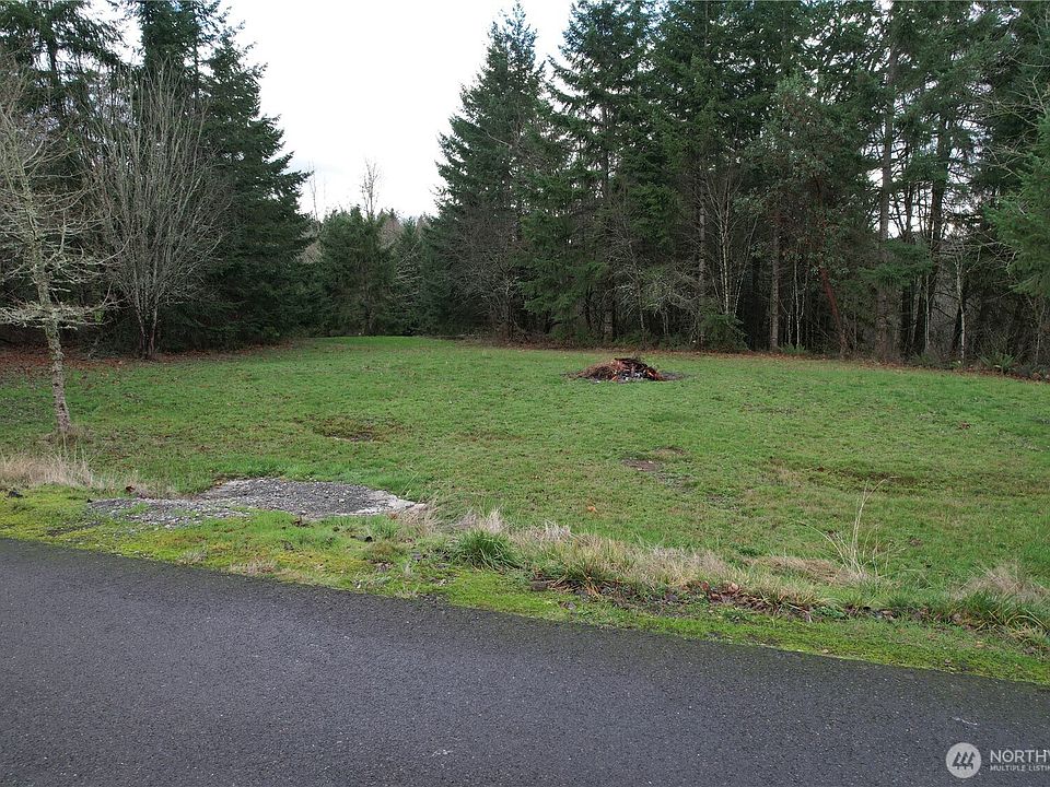 1st image of 114 Skyview Road