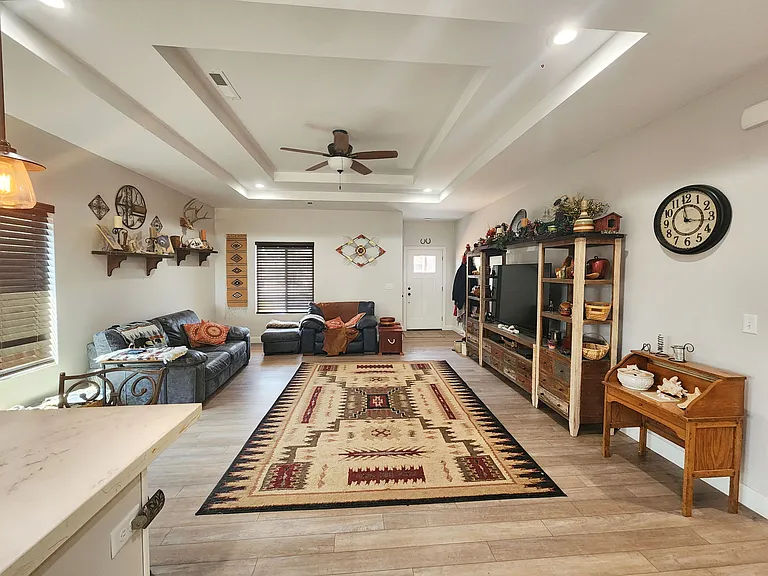 Living Room/Front Entry