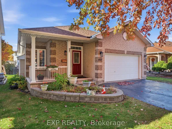 1898 Springridge Dr, Ottawa, ON K4A 4P9