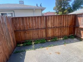 2657 79th Ave., 3