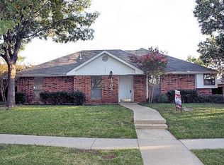 1508 Elizabeth Dr, Carrollton, TX 75007