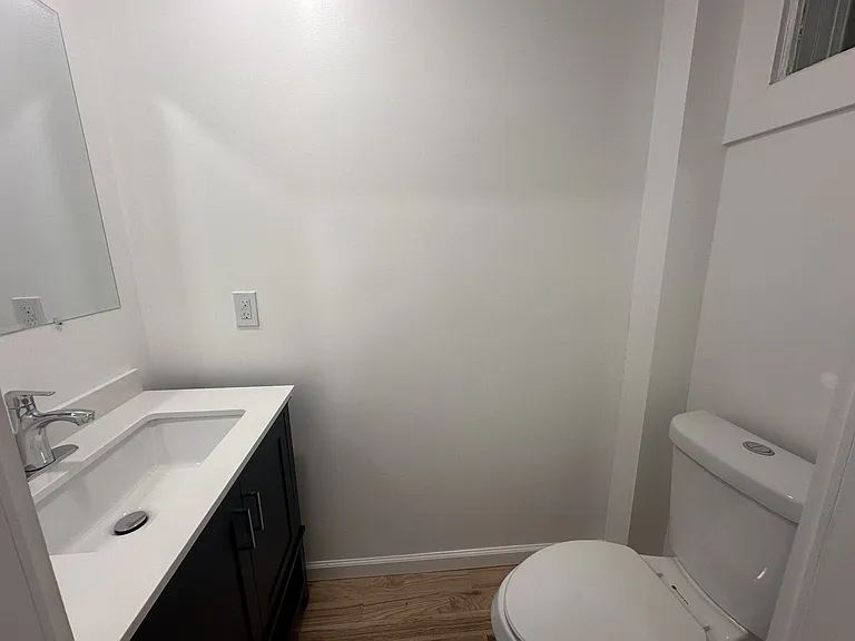 57 Morris Ave — Photo 13
