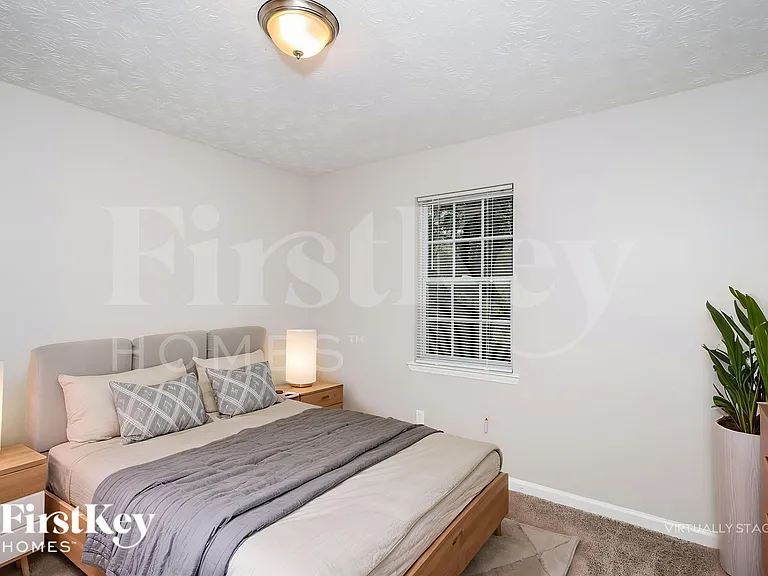 1158 Iron Gate Blvd — Photo 14