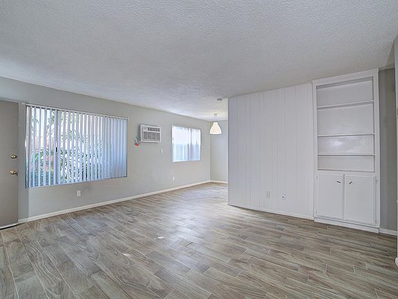 4th image of 4522 Dawson Ave APT 2