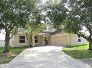 820 Bayou View Dr, Brandon, FL 33510