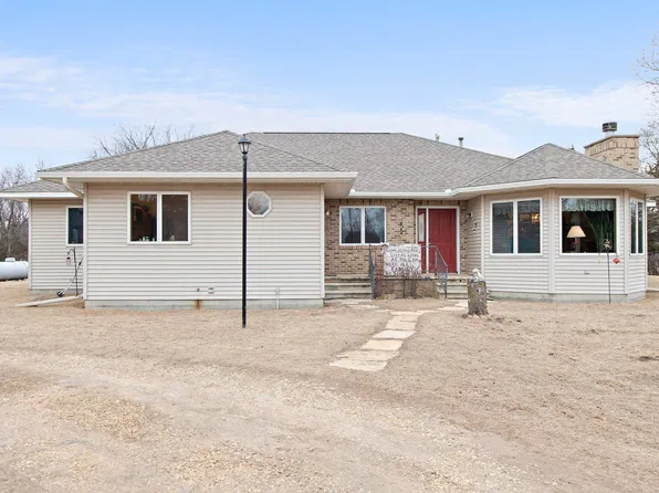 23600 Alray Dr, Mankato, MN 56001