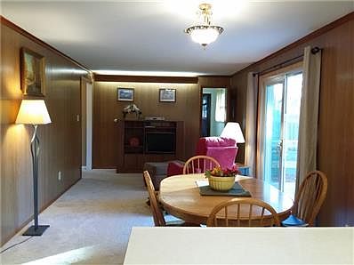 Family Room / Dining Combo