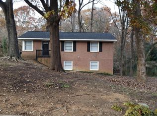 4115 Dunwoody Dr, Charlotte, NC 28215