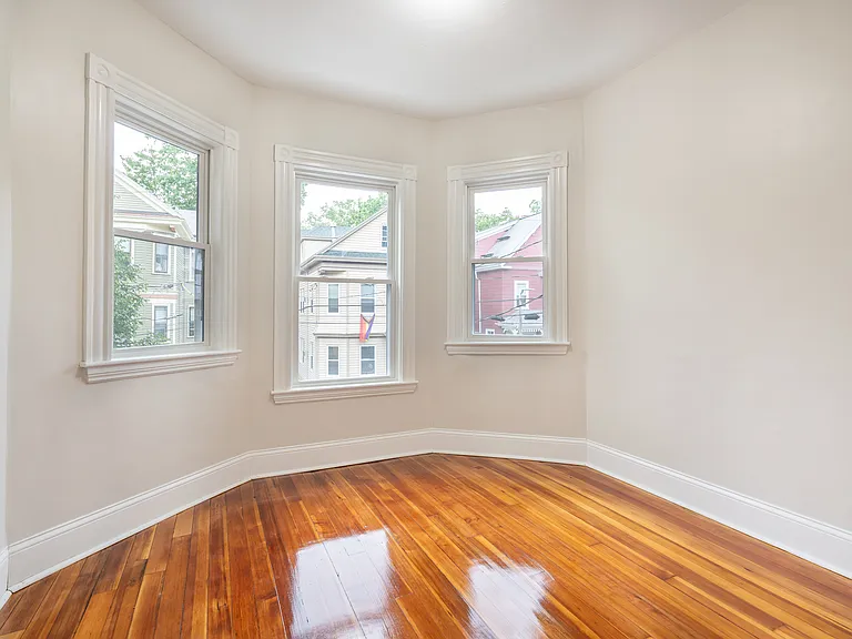 49 Weld Hill St #2 — Photo 5