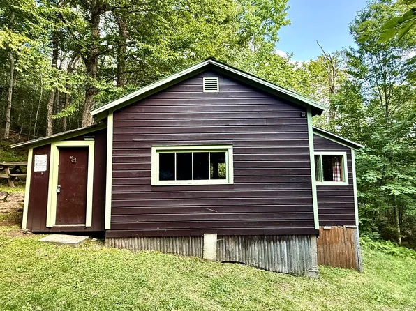 845 Bailey Hill Road, Readsboro, VT 05350