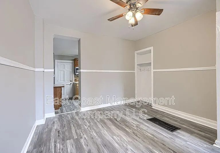 1220 W Pratt St — Photo 7
